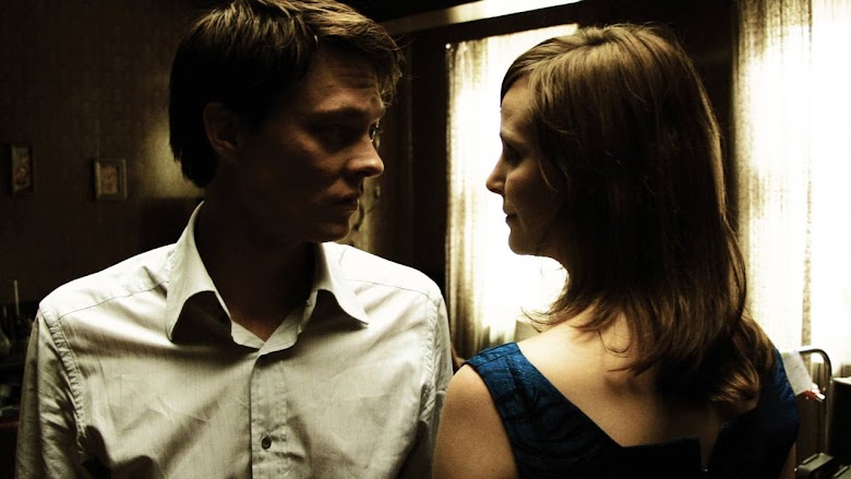 Next Door 2005 online latino descargar