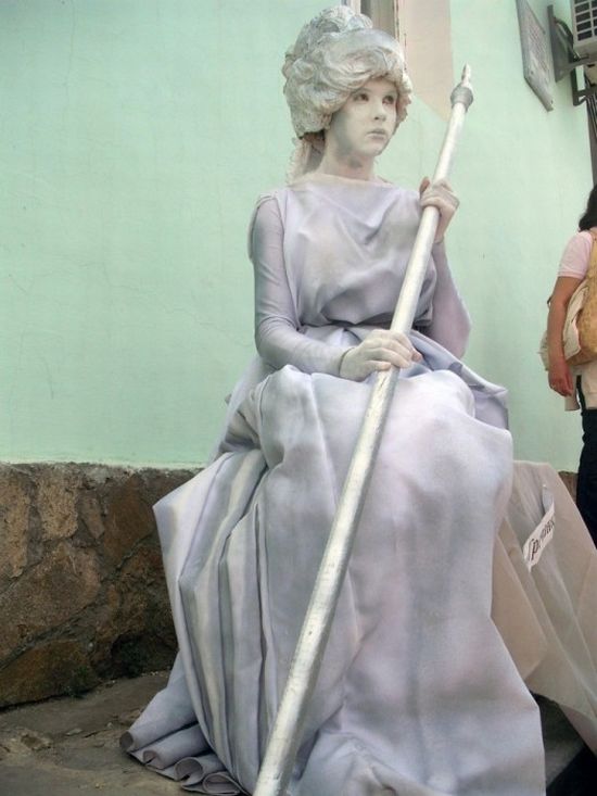 Living Statues