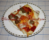 Pizza con la salsiccia