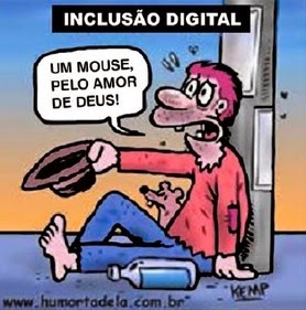 Resultado de imagem para ENADE) Leia e relacione os textos a seguir. O Governo Federal deve promover a inclusão digital, pois a falta de acesso às tecnologias digitais acaba por excluir socialmente o cidadão, em especial a juventude. (Projeto Casa Brasil de inclusão digital começa em 2004. In: MAZZA, Mariana. JB online.) Comparando a proposta acima com a charge, pode-se concluir que a) o conhecimento da tecnologia digital está democratizado no Brasil. b) a preocupação social é preparar quadros para o domínio da informática. c) o apelo à inclusão digital atrai os jovens para o universo da computação. d) o acesso à tecnologia digital está perdido para as comunidades carentes. e) a dificuldade de acesso ao mundo digital torna o cidadão um excluído social.