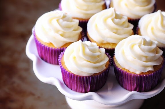 http://www.gimmesomeoven.com/favorite-vanilla-cupcakes/