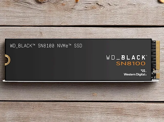 SN8100 SSD installed in high-performance gaming PC rig