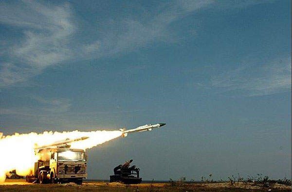 कांप उठेगा चीन, भारत के पास दुनिया की पहली अस्त्रशक्ति मिसाइल , एक साथ नष्ट होंगे 4 निशाने 