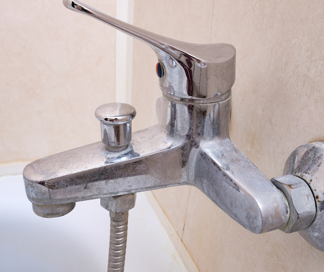 Voici l'astuce pour enlever le calcaire du robinet