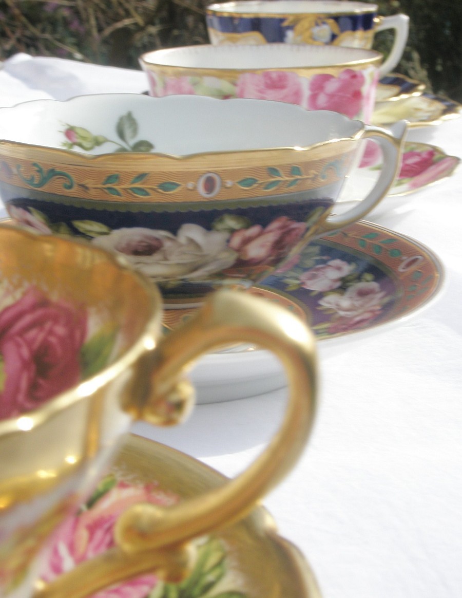 Sweet hire Lisbonite (A blog): london for London All vintage afternoon tea teacups Lusitania   about