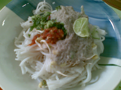 laksa kelantan. Laksa Kelantan untuk Cik Abe.