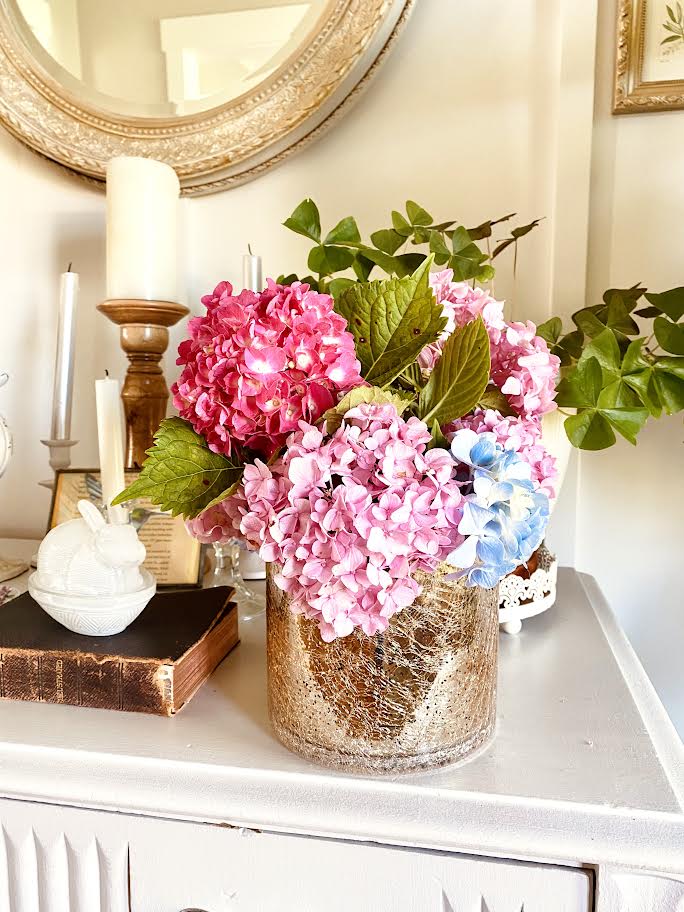 flowers-hydrangeas-blooming-gardening-tales