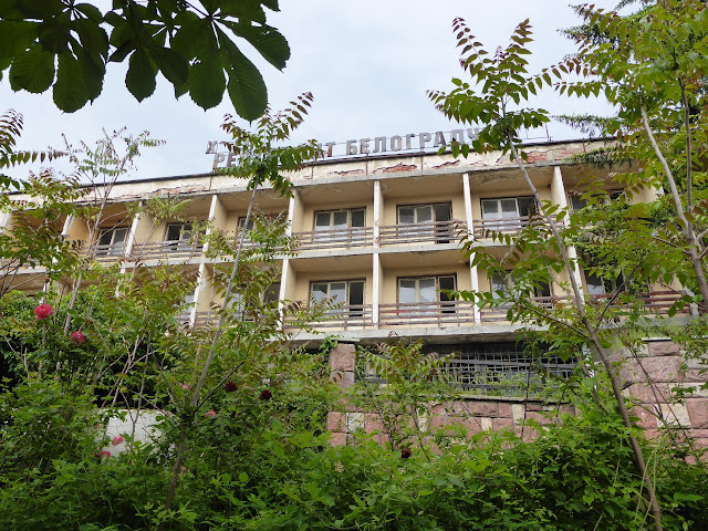 hotel communiste Belogradchik abandonné