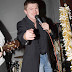 Ricky Hatton And Oasis To Fight Joe Calzaghe And Stereophonics For Xmas No1