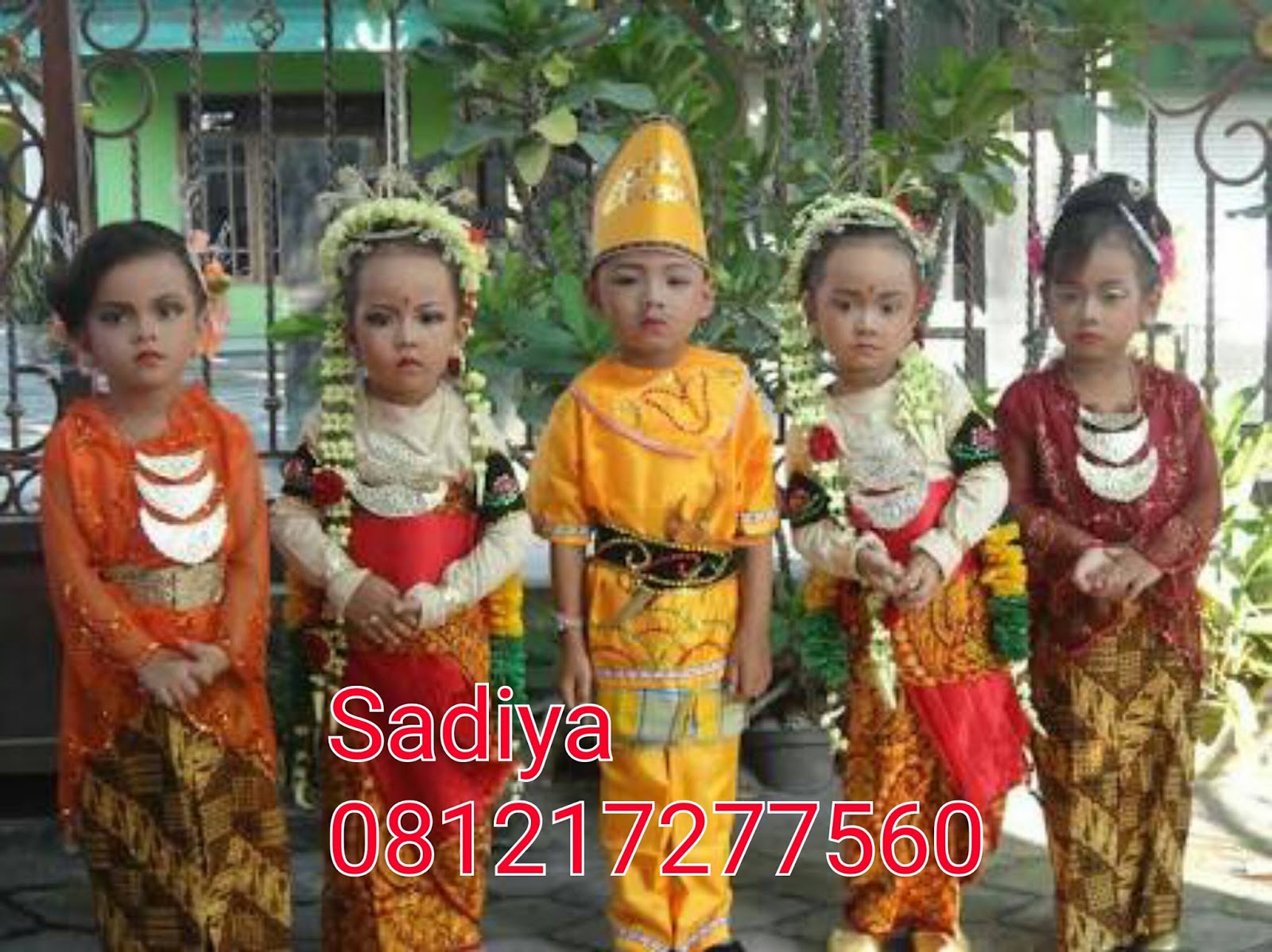 PERSEWAAN BAJU  ADAT  BAJU  PROFESI DI  SIDOARJO 081217277560 