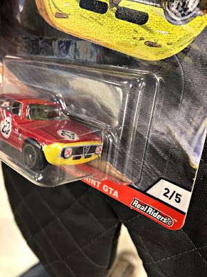 Hot Wheels Car Culture Alfa Romeo Giulia Sprint GTA Door Slammers