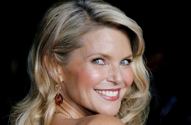 Christie Brinkley Biography and Photos