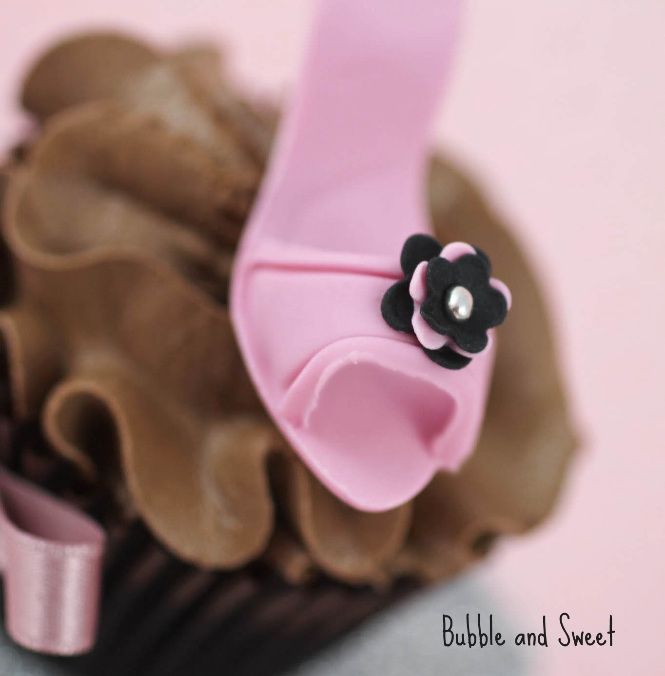 Bubble and Sweet: High Heel Shoe Cupcakes - high maintenance ...