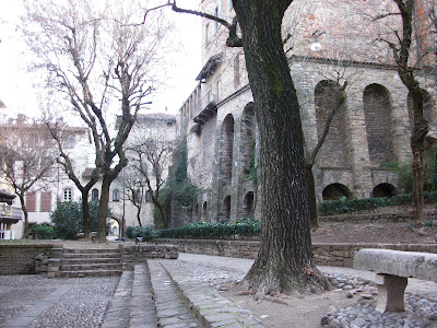 Plaza del Lavadero Bergamo Italia