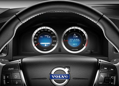 2011-Volvo-V60-Elegant-Car-Dashboard