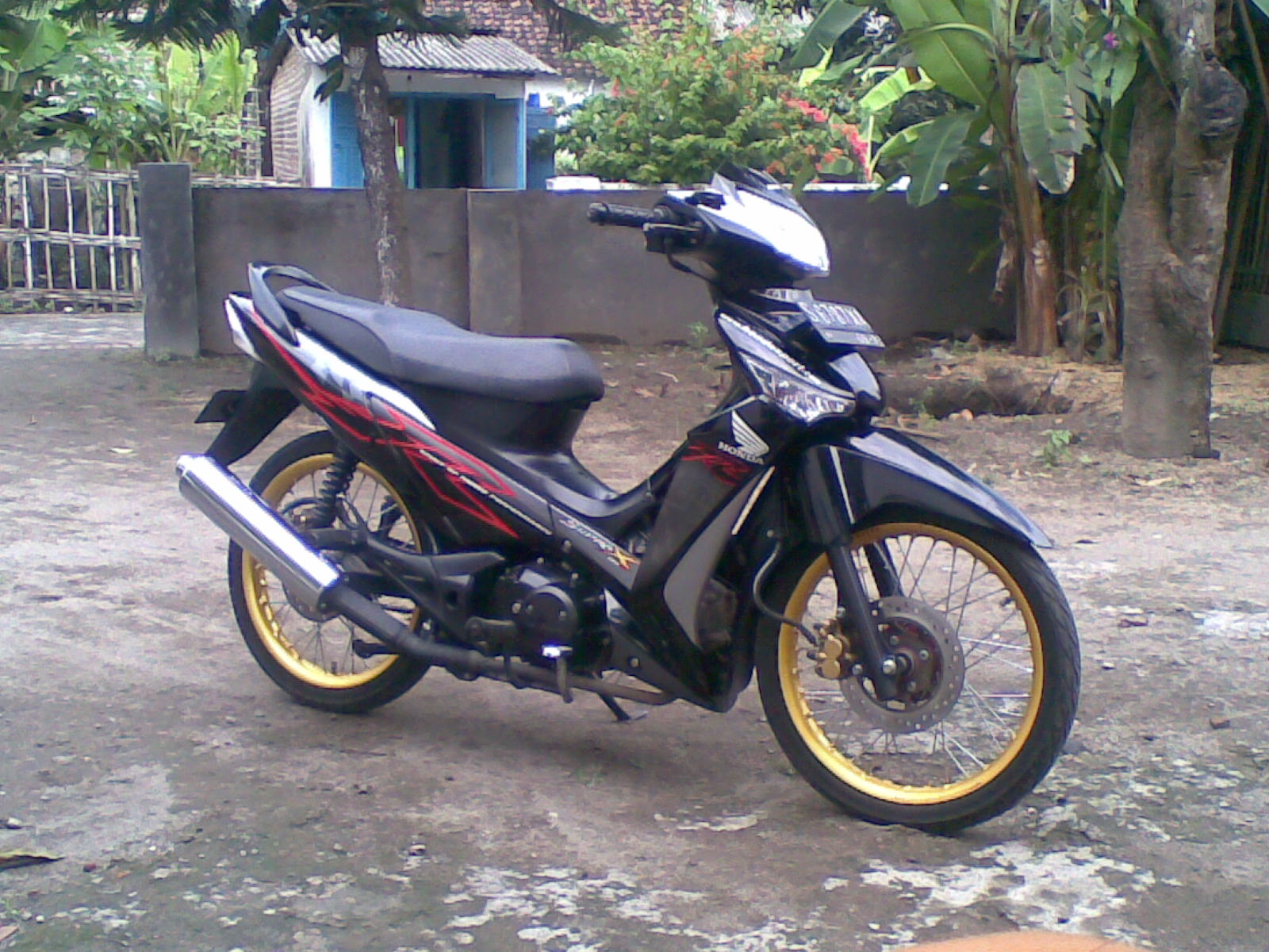 Modifikasi Motor Bebek