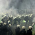 Riot police conflict with PAOK fans amid their Greek Cup semi-last against Olympiakos 