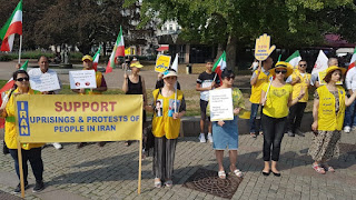 Svensk- och exiliranier stöder folkliga protester i Iran