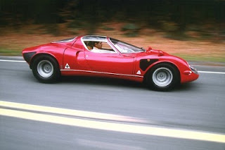 red color Alfa Romeo 33 Stradale