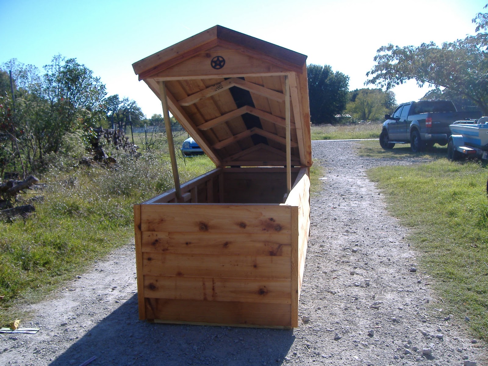 Custom Well Pump Houses  Custom Ac Heated Insulated Dog House