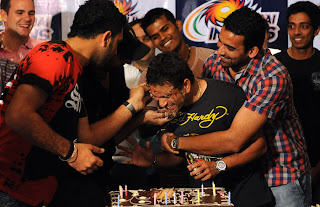 sachin tendulkar brith day photo