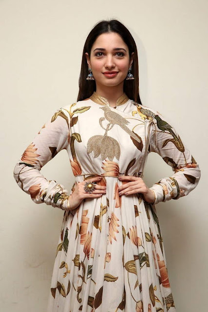 Tamannaah latest smiling pics