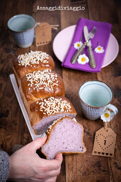 Pan brioche giapponese con le patate viola - Japanese purple sweet potato bread