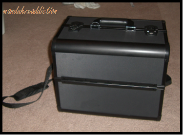 Professional Makeup Case on Manduhz X Addiction  Professional Makeup Case