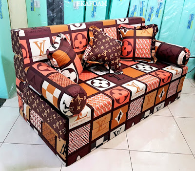 Sofa bed inoac motif LV Coklat lama atau LV mono