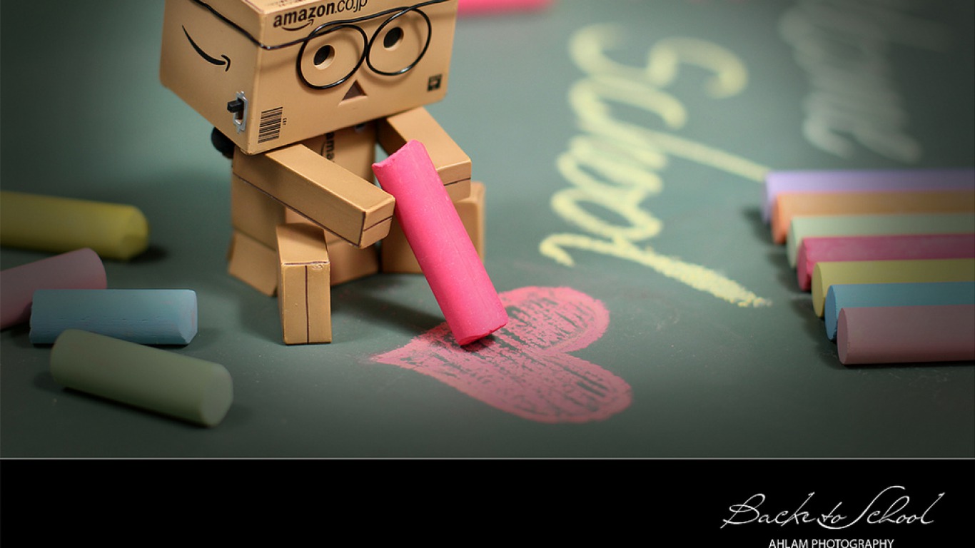 Si Danbo Kardus Wallpaper Foto Danbo Galau Terbaru