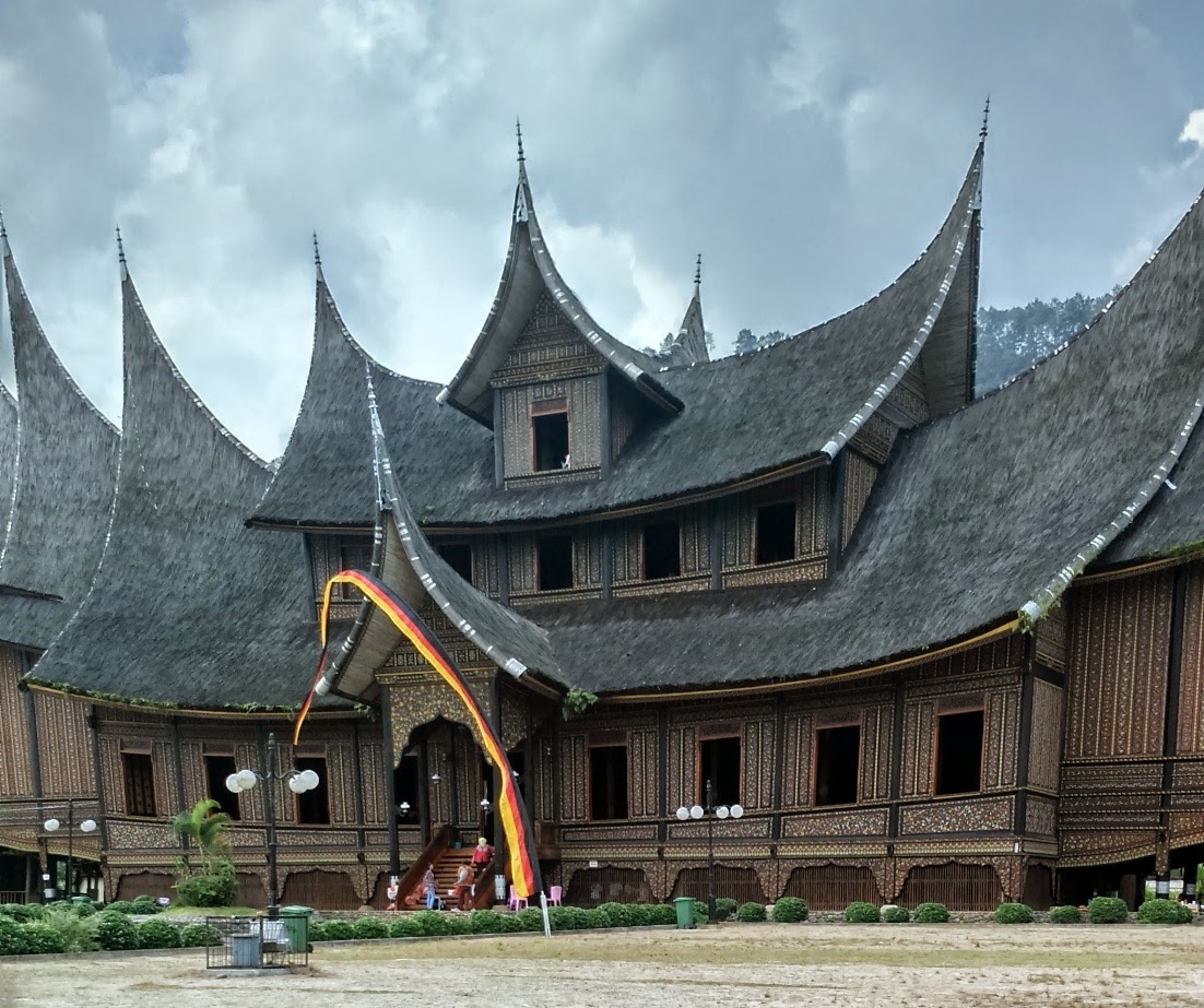 Rumah Gadang Batingkek (Rumah Gadang Bertingkat)