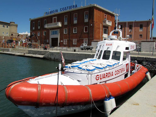 Motovedetta Guardia Costiera CP 867, porto di Livorno