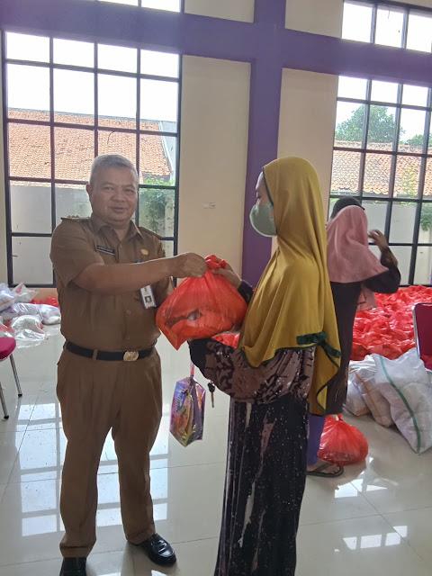 Kecamatan Sukadiri Gelar Bazar Murah Ramadhan Guna Meringankan Beban Masyarakat