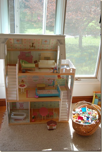 Barbie doll house