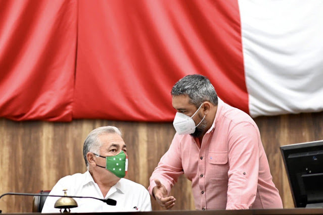 Piden la creación del reconocimiento "Al médico del año del Estado de Yucatán"