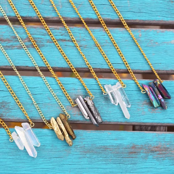 How to Make Natural Crystal Point Necklaces! These natural crystal necklaces are beautiful and healing. This is a great jewelry making craft for beginners too. Learn how to make a natural crystal shard necklace for a handmade gift, awesome accessory or as a girls craft night!