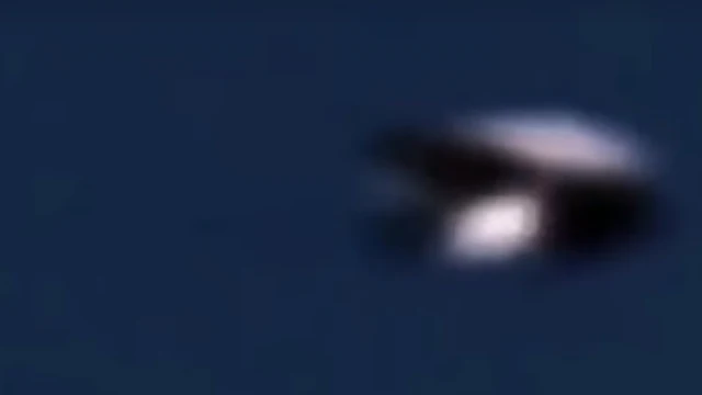 Close up of the UFO speeding across the French skies.