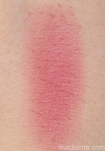 c_YourLoveIsKingLoveFlushBlushTooFaced8