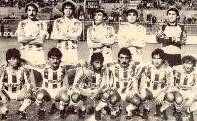 📸REAL VALLADOLID DEPORTIVO 📆7 diciembre 1983 ⬆️Moré, Javi, Sánchez Vallés, Moyano, Fenoy. ⬇️Duque, García Navajas, Jorge Alonso, Fortes, Da Silva, Pepín. U. D. LAS PALMAS 2 🆚 REAL VALLADOLID DEPORTIVO 0 Resultado eliminatoria: UD LAS PALMAS 4 REAL VALLADOLID DEPORTIVO 2 Miércoles 07/12/1983, 21:30 horas (hora peninsular). Copa del Rey, 4ª ronda, partido de ida. Las Palmas de Gran Canaria, estadio Insular. GOLES: ⚽1-0: 59’, Benito Morales. ⚽2-0: 69’, Saavedra.