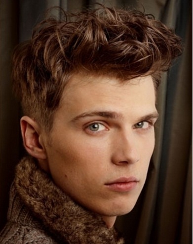 Fashionable Hair Cuts on Hairstyles  2012 Short Hairstyles  Men S Short Hairstyles Emoo Fashion