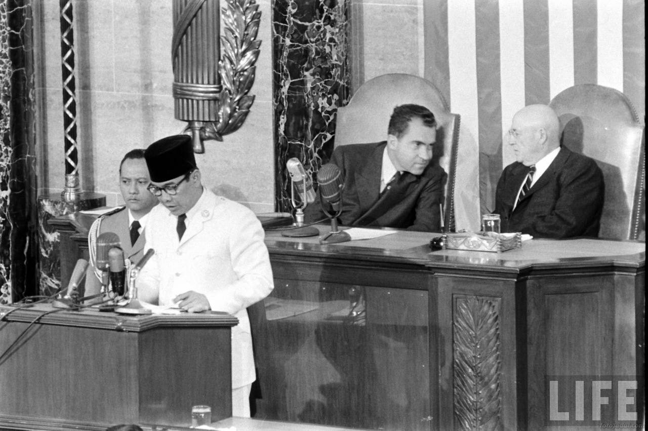 soekarno presiden ri pertama - Koleksi Foto soekarno