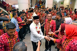 Ribuan Masyarakat Sumut Antusias Sambut Kedatangan Gubernur dan Wakil Gubernur Sumut