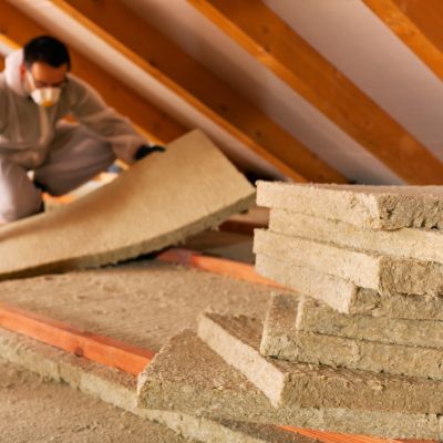 How Insulation Benefits Your Home in Warm Weather