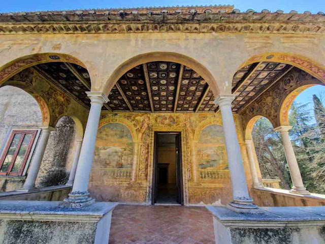 La Certosa di San Lorenzo a Padula-Giardino