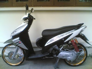 Honda Click White