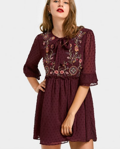 https://www.zaful.com/bow-tied-applique-floral-embroidered-mini-dress-p_402801.html?lkid=11800958