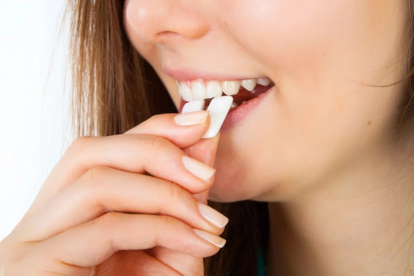 Can Chewing Gum Help Reduce Face Fat?