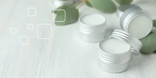 Lipbalm untuk bibir kering