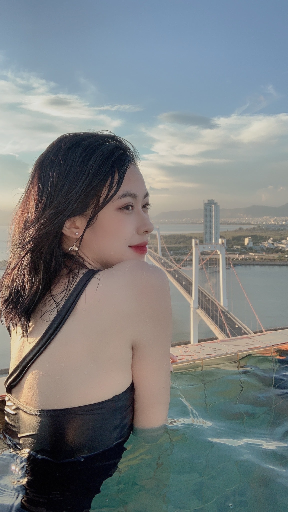 Nhan sắc 'mười phân vẹn mười' của nữ streamer Mai Ngọc