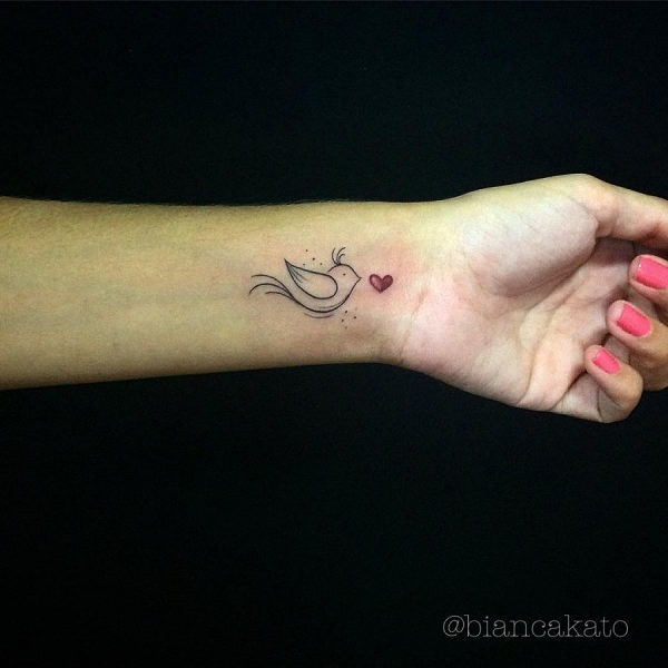 esta_linda_ave_de_tatuagem